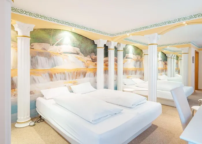 Neu 1001 Nacht Superzimmer Mit Eigener Sauna Oder Wasserbett